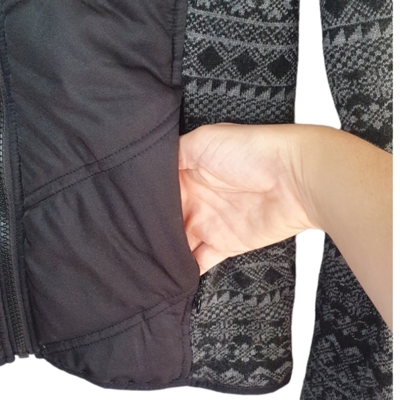 SKYR Wool Blend mid-weight‎ hooded Jacket zip off hood Women's Size S - Picture 6 of 15